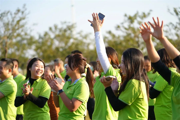 廣東博皓“技?jí)喝盒壅l知曉，賽場(chǎng)風(fēng)云見真曉”第五屆運(yùn)動(dòng)會(huì)    -2