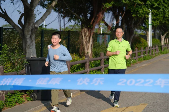 廣東博皓“技?jí)喝盒壅l知曉，賽場(chǎng)風(fēng)云見真曉”第五屆運(yùn)動(dòng)會(huì)    -6