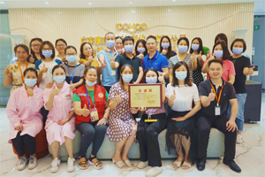 捐獻(xiàn)青春熱血，彩繪人生畫卷